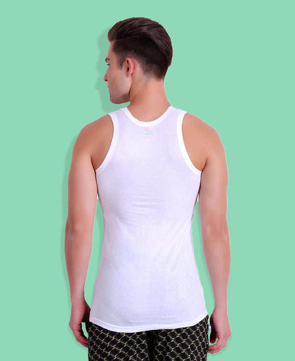 T.T. Mens Titanic Vest Pack Of 10 White