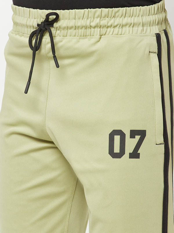 HiFlyers Mens Green Regular Fit Cut & Sew Sports Trackpant( 4 Way Strachable)
