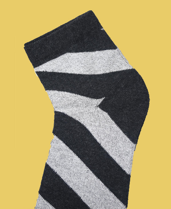 T.T. Men|Premium 100% Cotton MenβS Ankle Length Socks|Soft & Sweat Absorbent|Breathable Everyday Comfort|Pack Of 5|Assorted-D1|-Free