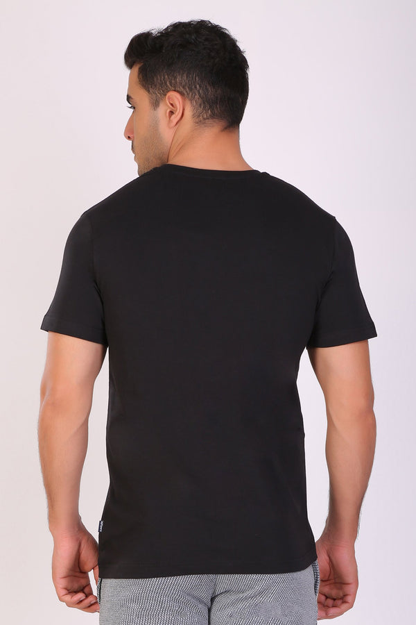 black t shirt