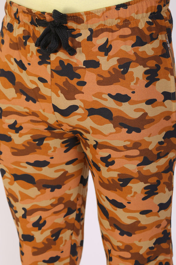 Men Slim Fit Printed Brown Track Pant