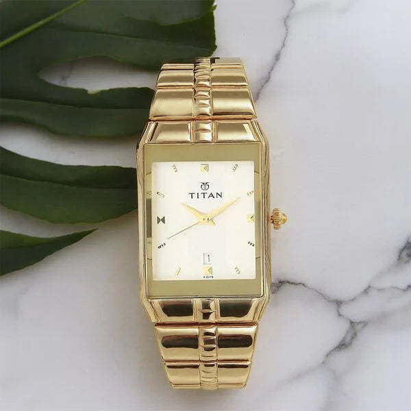 Analog with Date Silver Dial Metal Strap watch for Men