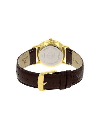Workwear Men’s Contemporary Watch Quartz, Water Resistant, Leather Strap