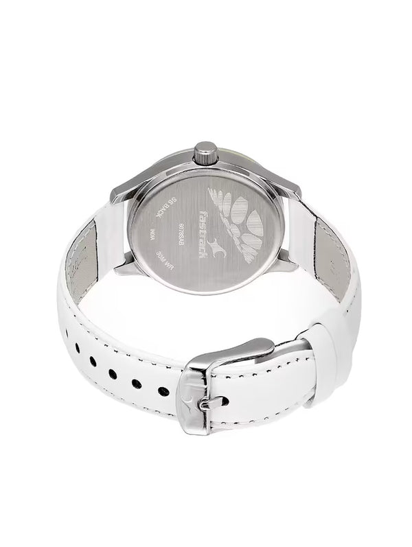 Quartz Analog Silver Dial Leather Strap Watch for Girls np6078sl02