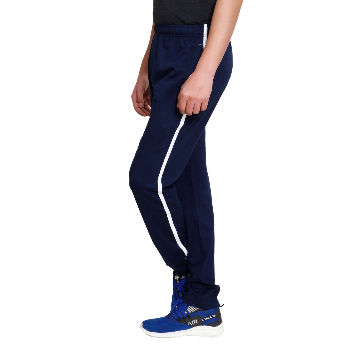 Buy Men's Soft Touch Microfiber Elastane Stretch Slim Fit Trackpants with  Side Pockets and Stay Fresh Treatment - Navy SP16 | Jockey India